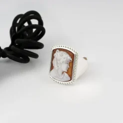 Anello 'Raffaello'