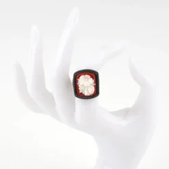 Anello 'Raffaello'